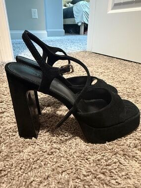 Steve Madden Black Suede Platform Block Heel Slingback Sandals